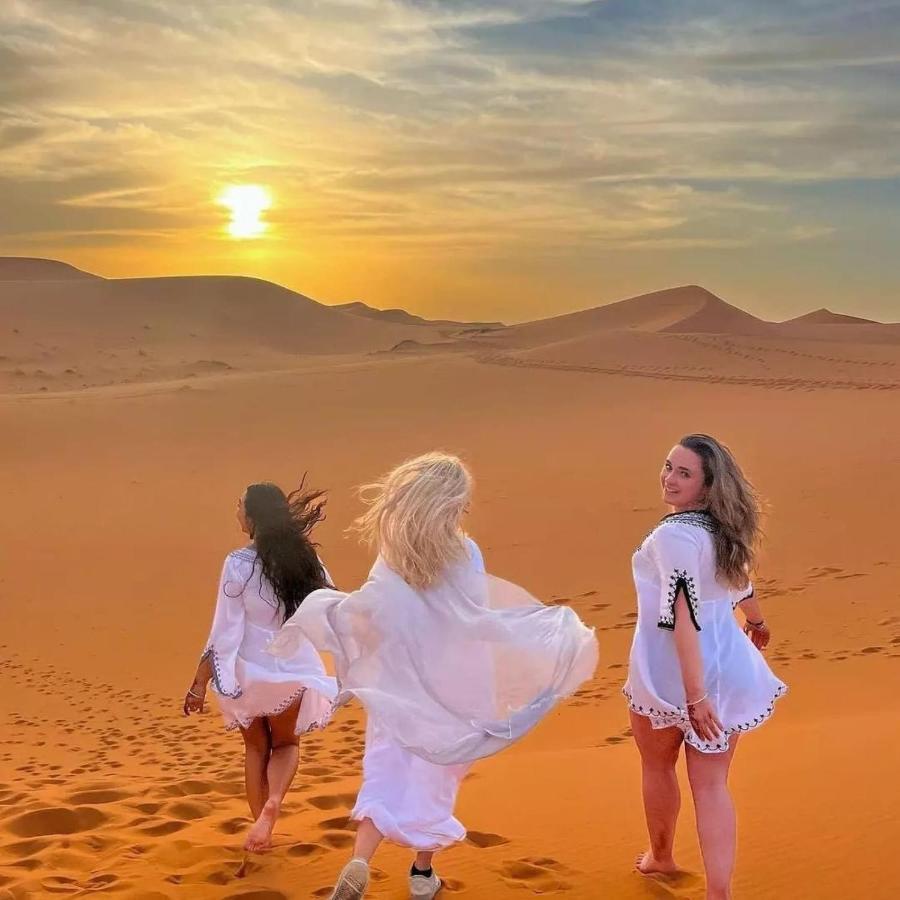 Family Luxury Glamping Hotell Merzouga Eksteriør bilde