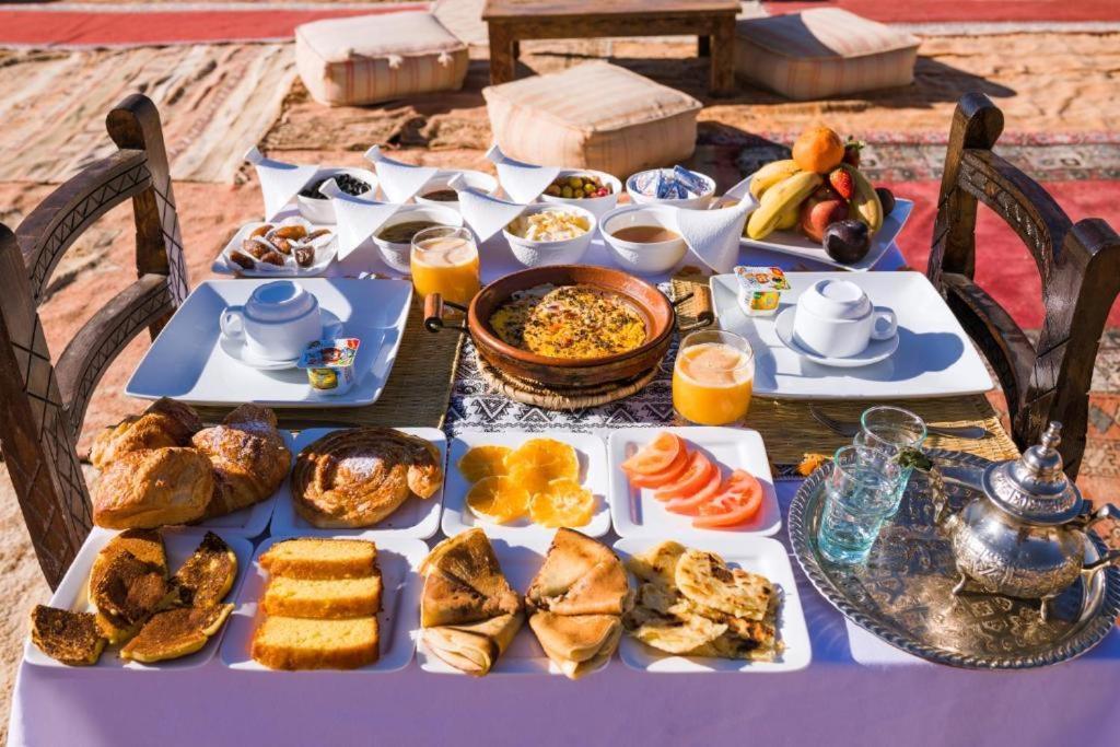 Family Luxury Glamping Hotell Merzouga Eksteriør bilde